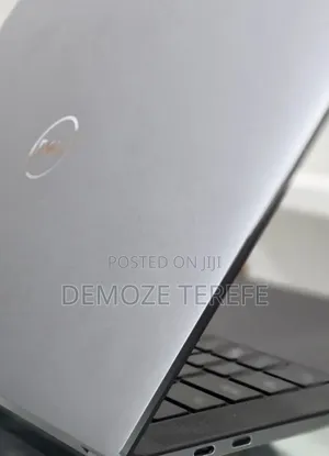 New Laptop Dell Precision 5550 6GB Intel Core i7 SSD 128GB