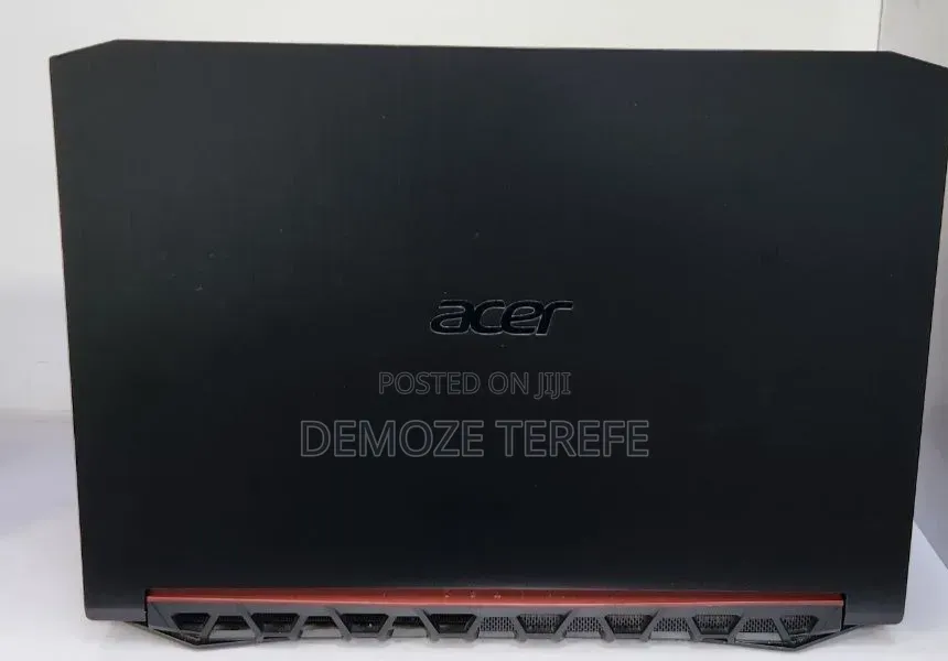 New Laptop Acer Nitro 5 8GB Intel Core i5 SSD 512GB