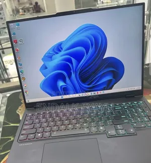 New Laptop Lenovo Legion Pro 7 32GB Intel Core i9 SSD 1T