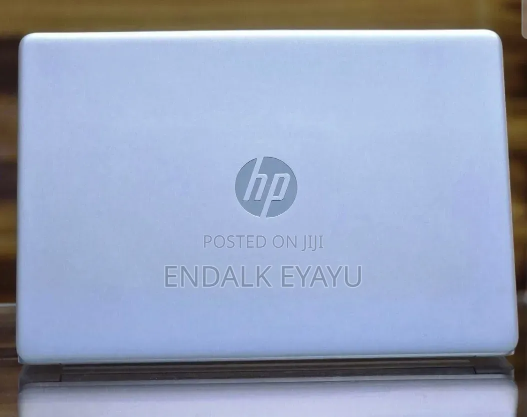 New Laptop HP 8GB Intel Core i3 SSD 256GB