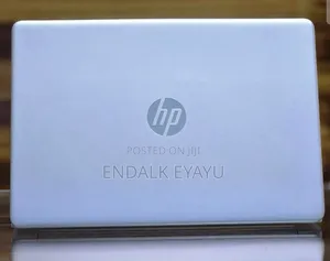 New Laptop HP 8GB Intel Core i3 SSD 256GB