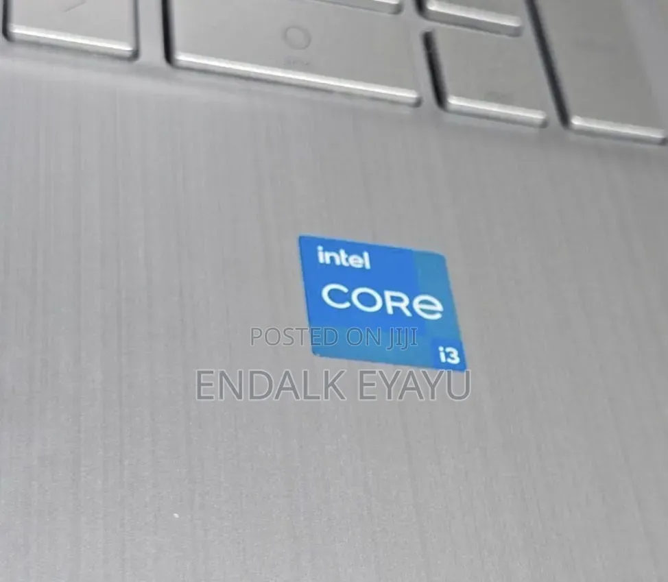 New Laptop HP 8GB Intel Core i3 SSD 256GB