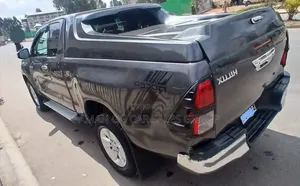 Toyota Hilux 2017 Black