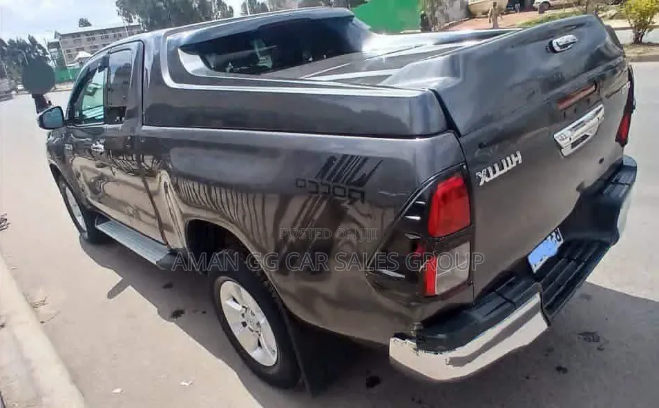 Toyota Hilux 2017 Black