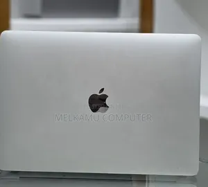 New Laptop Apple MacBook Air 2020 M1 8GB Apple M1 SSD 512GB