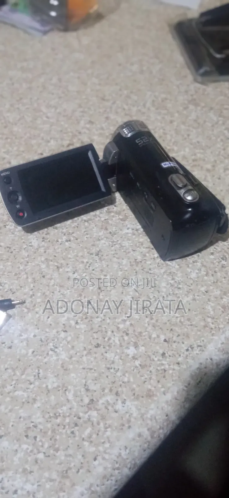 Samsung Digital Camera With Charger and Adapter