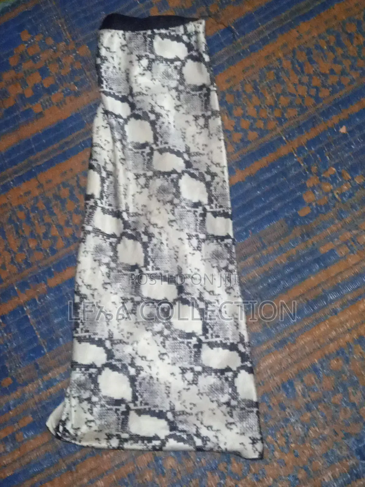 Elegant Skirt With Ahigh Quality