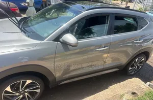 Hyundai Tucson 2020 Silver
