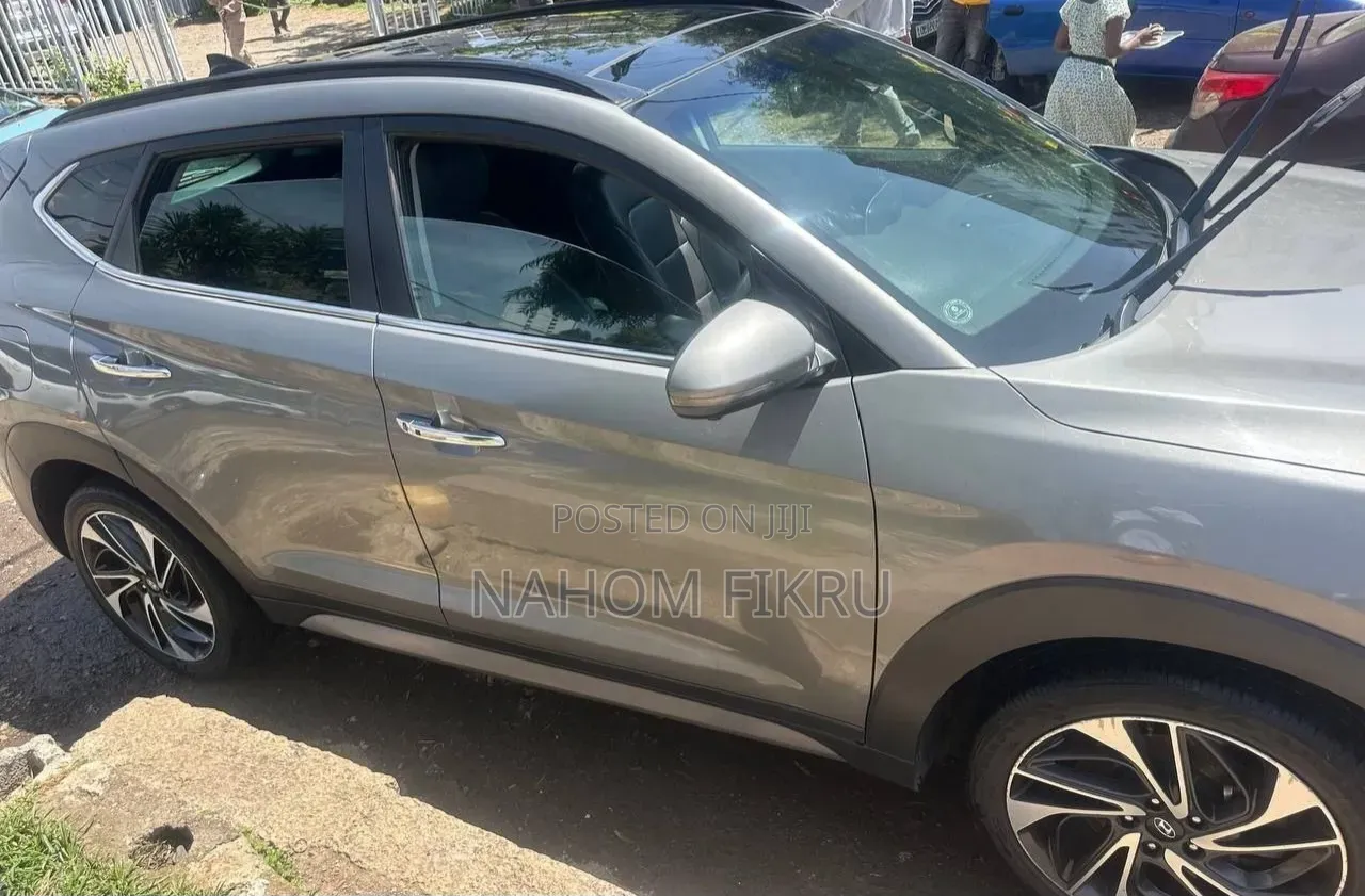 Hyundai Tucson 2020 Silver