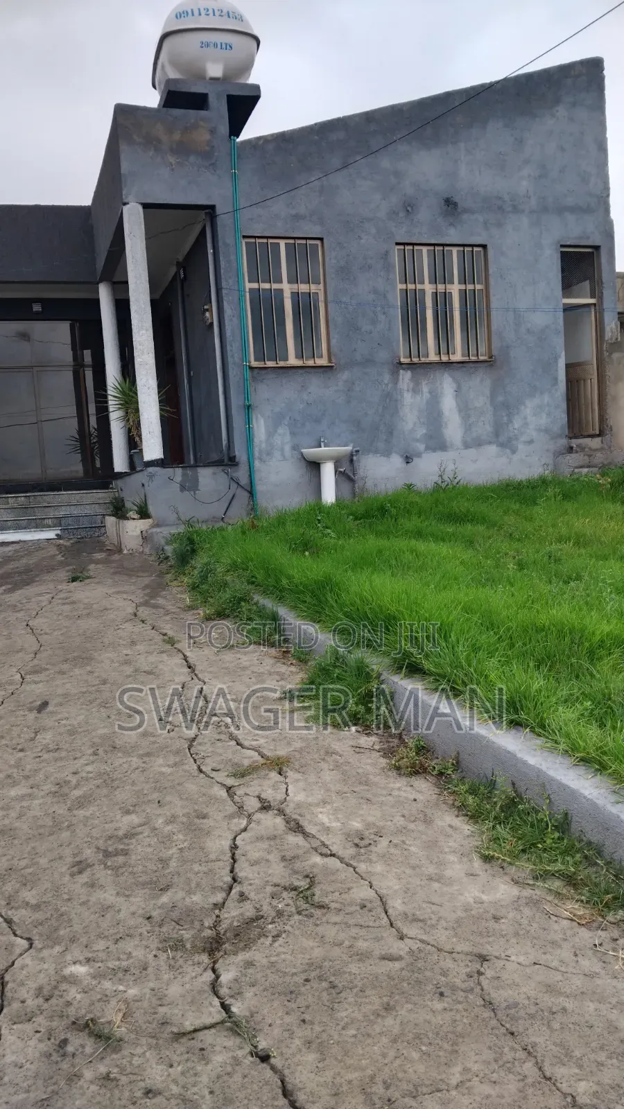 Furnished 2bdrm Villa in Legetafo Diyspora, Yeka for sale