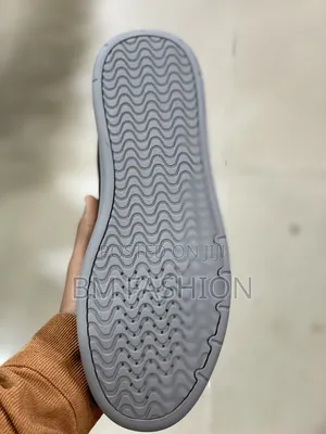 Calvin Klein Clean Aesthetic