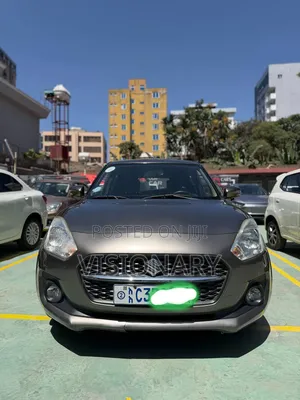 Suzuki Swift 2022  Gray 