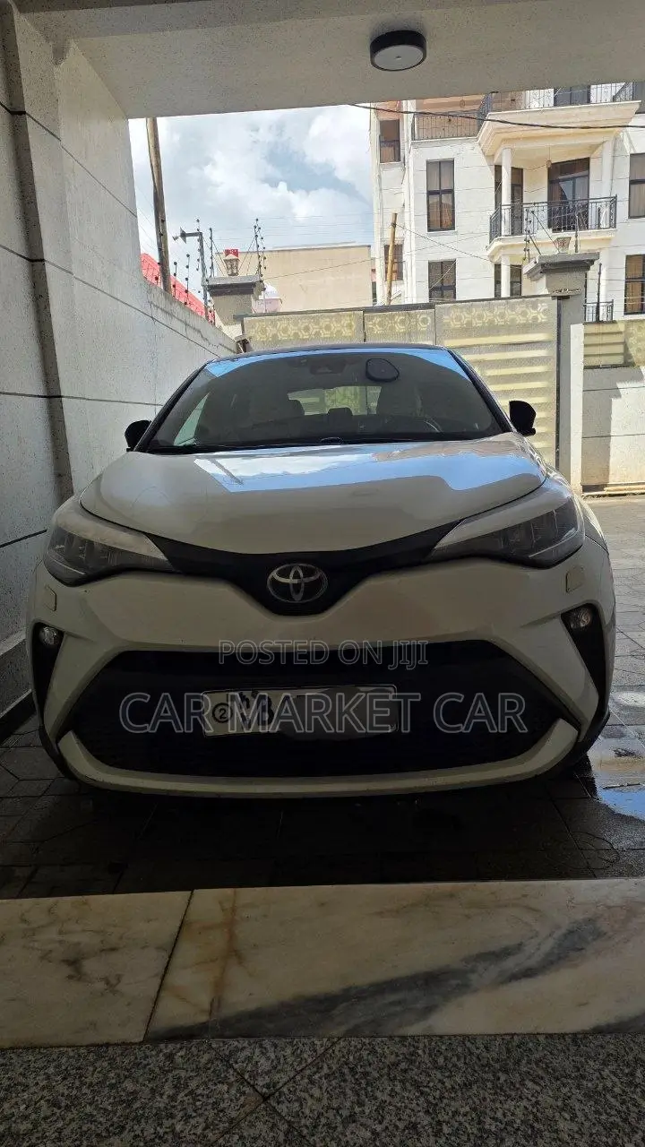 Toyota C-HR Limited FWD 2020 White