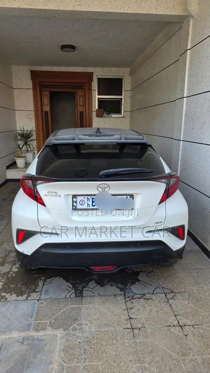 Toyota C-HR Limited FWD 2020 White