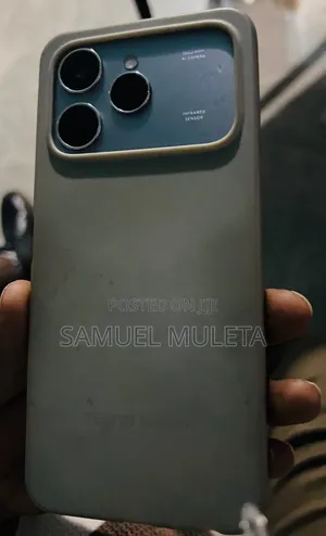 Tecno Spark 40 128 GB Silver