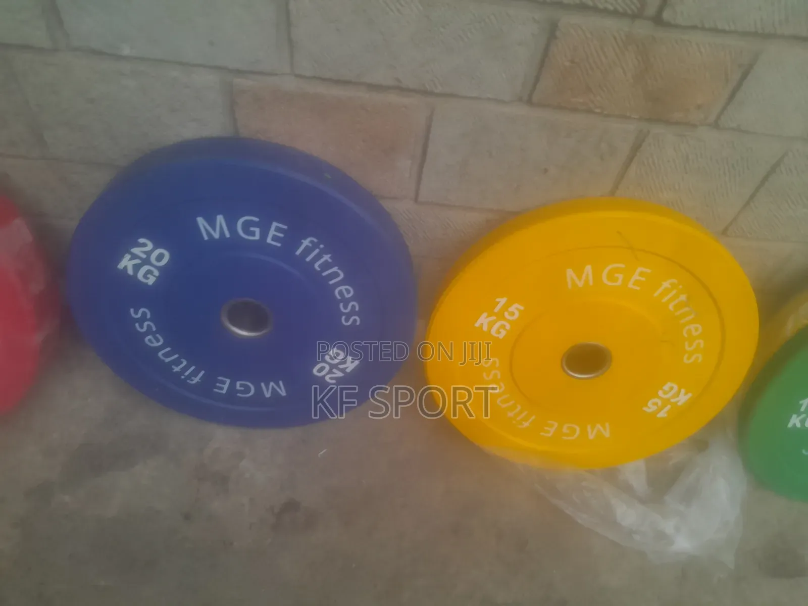 Professional Equipment! Give Your Gym a Modern and Advanced