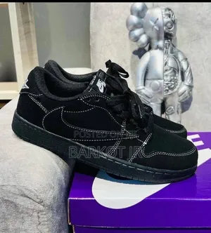 Traviscott Air Jordan 1 Low Black