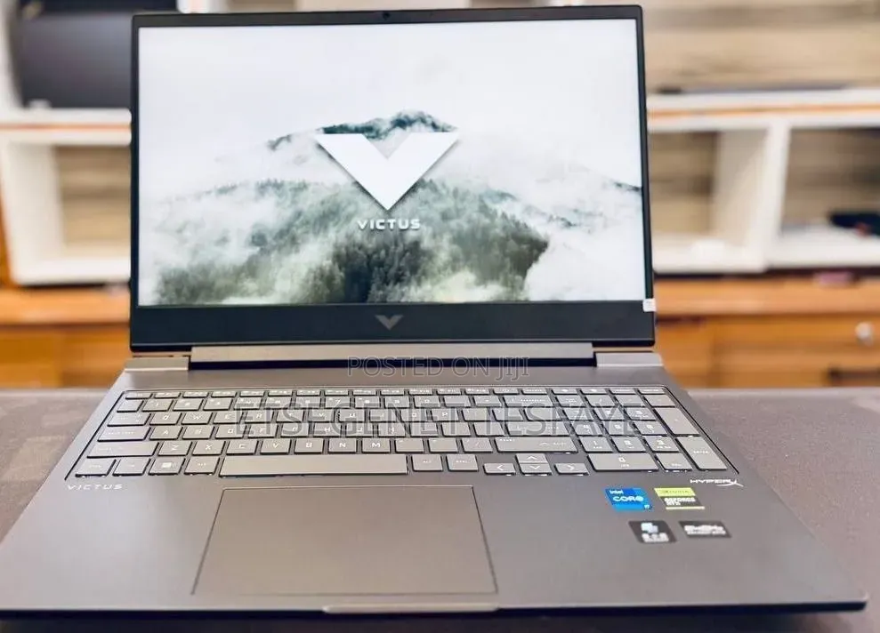 New Laptop 16GB Intel Core i7 SSD 1T