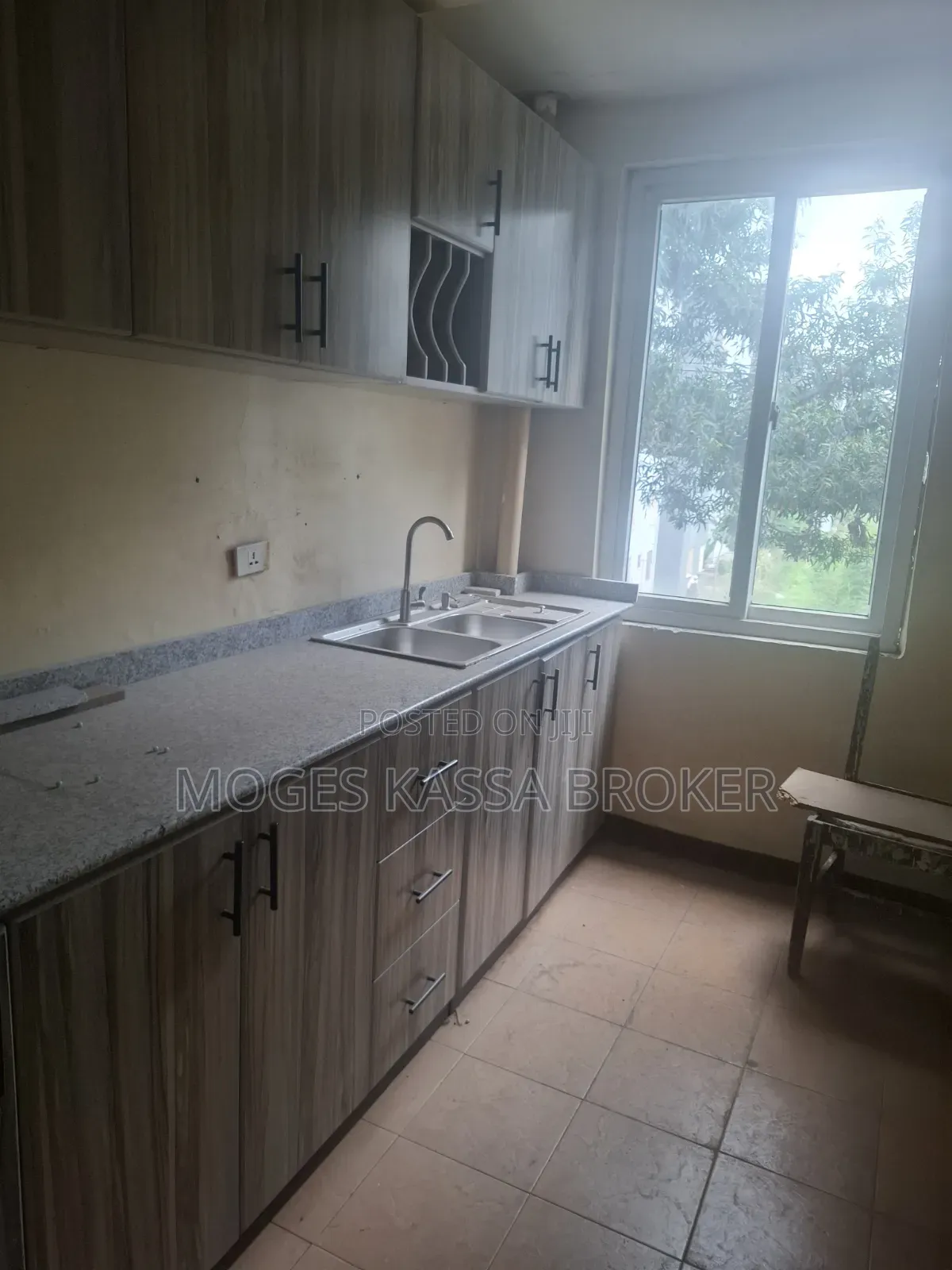 2bdrm Condo in ሰሚት ኮንዶሚኒየም ባለ 2መኝታ, Yeka for sale