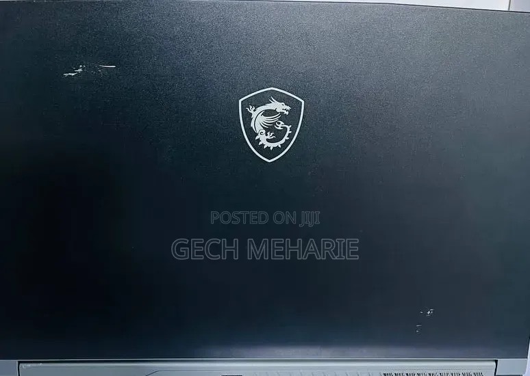 New Laptop MSI GS65 Stealth Thin 8RE 16GB Intel Core i5 SSD 512GB
