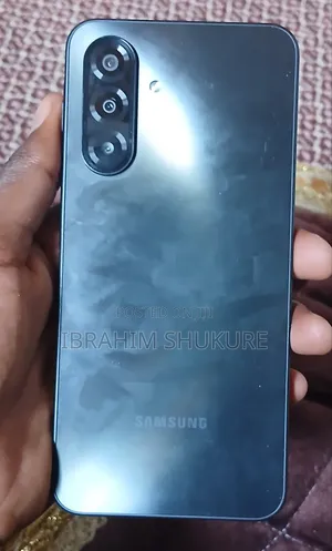 New Samsung Galaxy A17 128 GB Black
