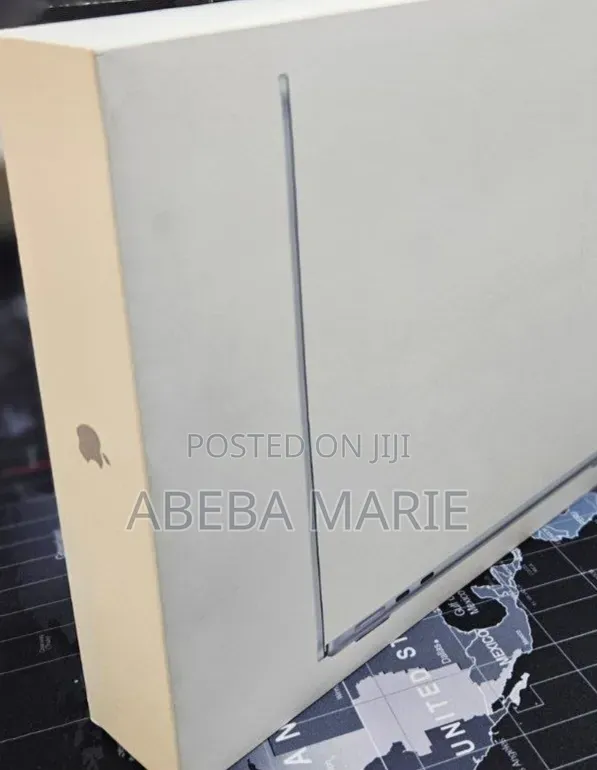 New Laptop Apple MacBook Air 2025 M4 13-inch 16GB Apple M4 SSD 256GB