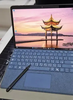 New Microsoft Surface Pro 11th Edition, a Copilot+ PC 16GB SSD 512GB