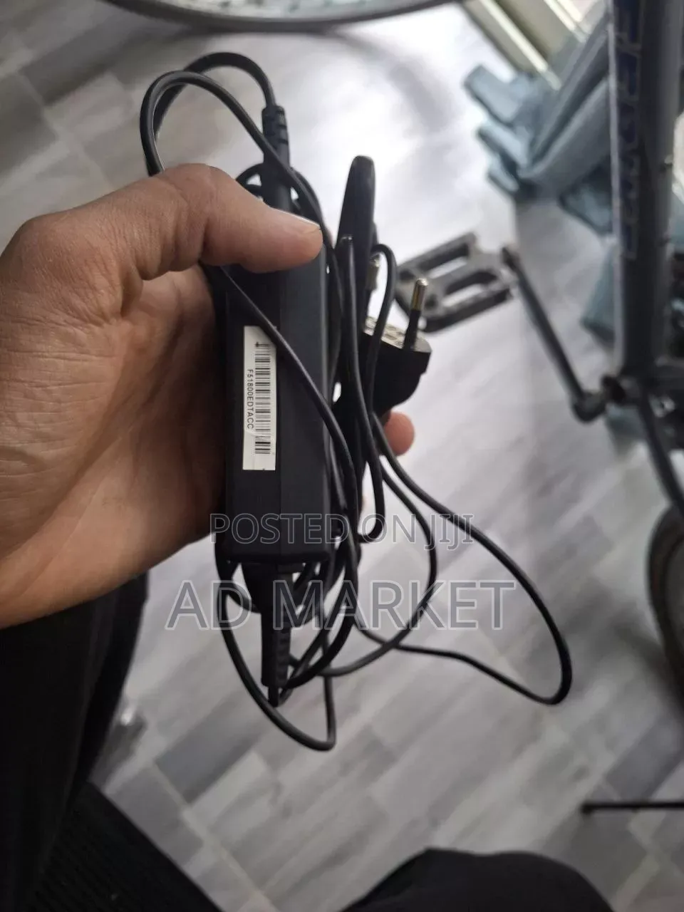 Toshiba Charger