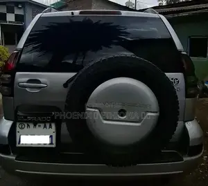 Toyota Land Cruiser Prado 2005 Silver