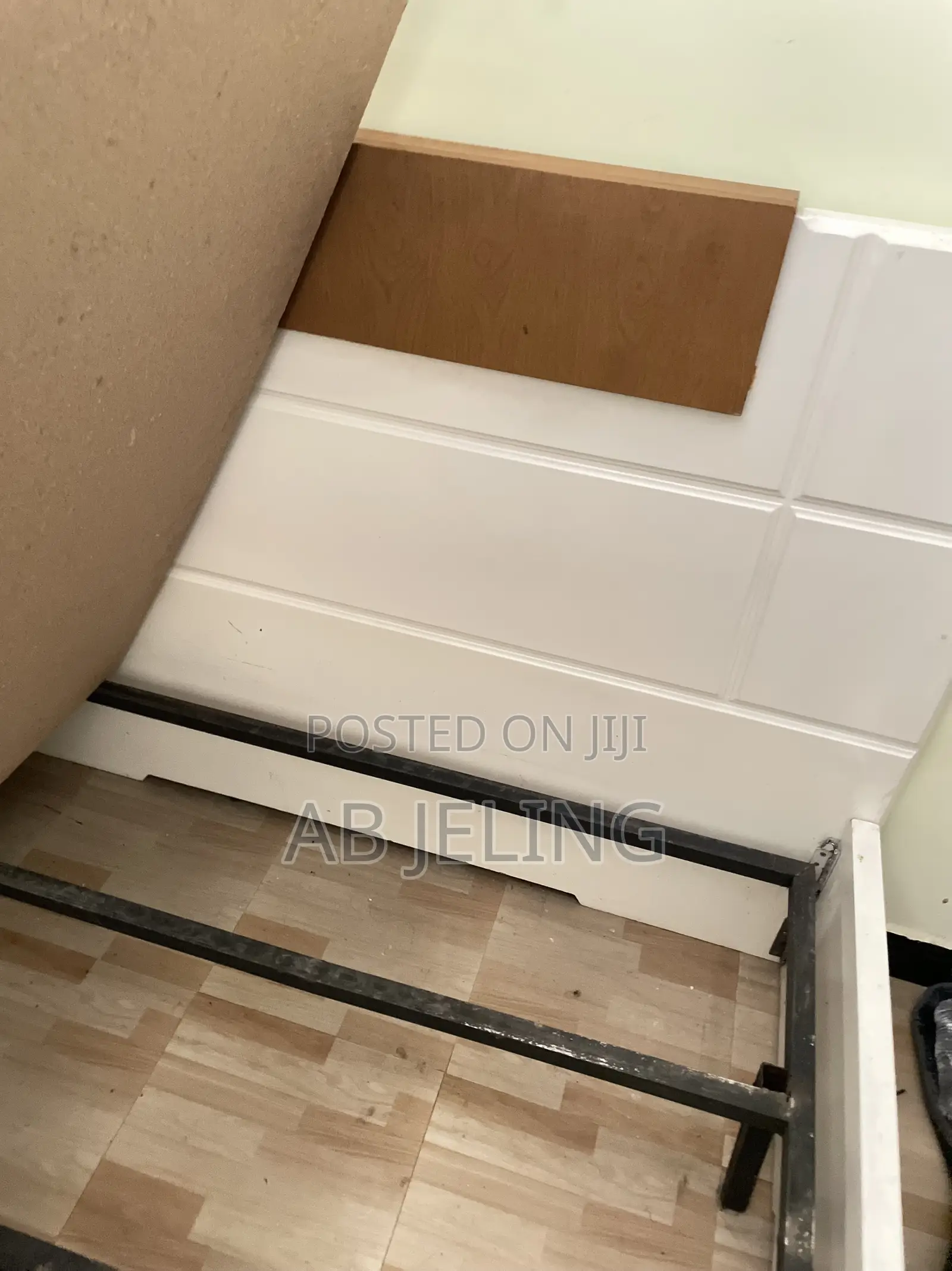 Bed/አልጋ 150meter