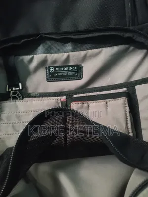 Victorinox Brand Pack