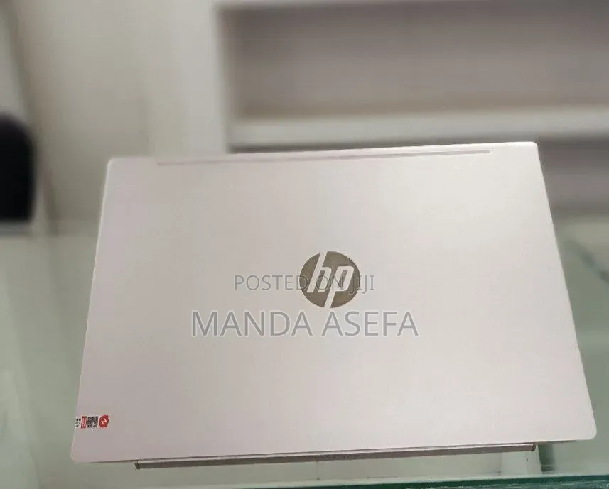 New Laptop HP Pavilion 14 8GB Intel Core i5 SSD 512GB