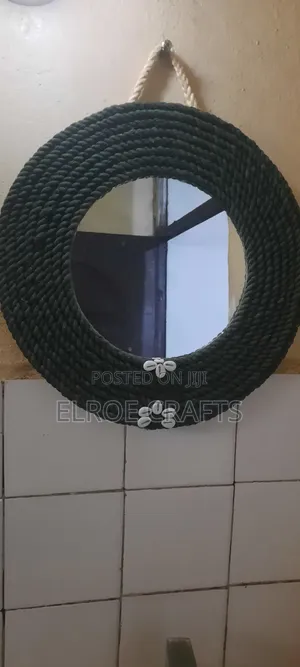Mirror Decored With Jute