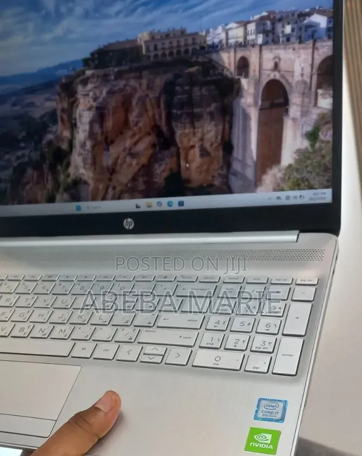 New Laptop HP Stream Notebook 8GB Intel Core i7 SSD 1T