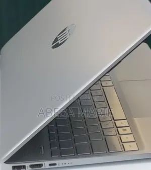 New Laptop HP Stream Notebook 8GB Intel Core i7 SSD 1T