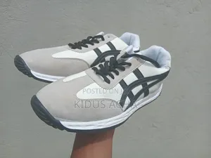 New Sneaker