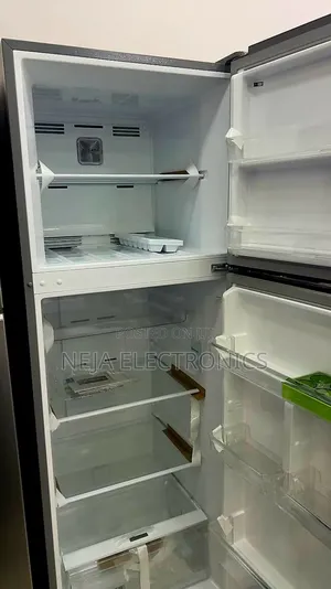 Midea Refrigerator 338.Lit Delivery