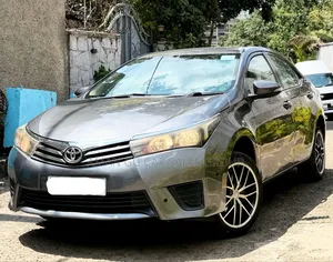 Toyota Yaris 2016 Gray