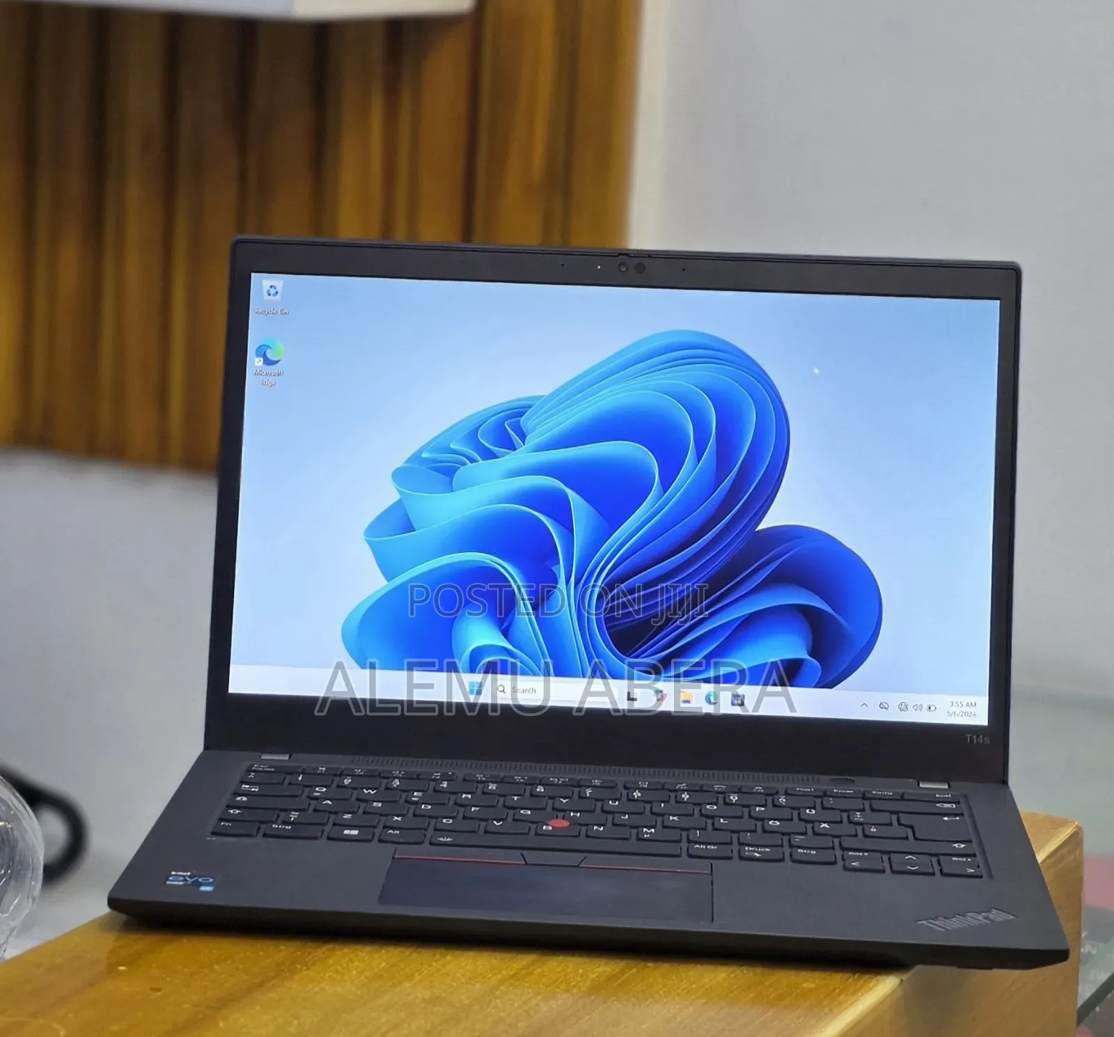 New Laptop Lenovo ThinkPad T14 16GB Intel Core i7 SSD 512GB