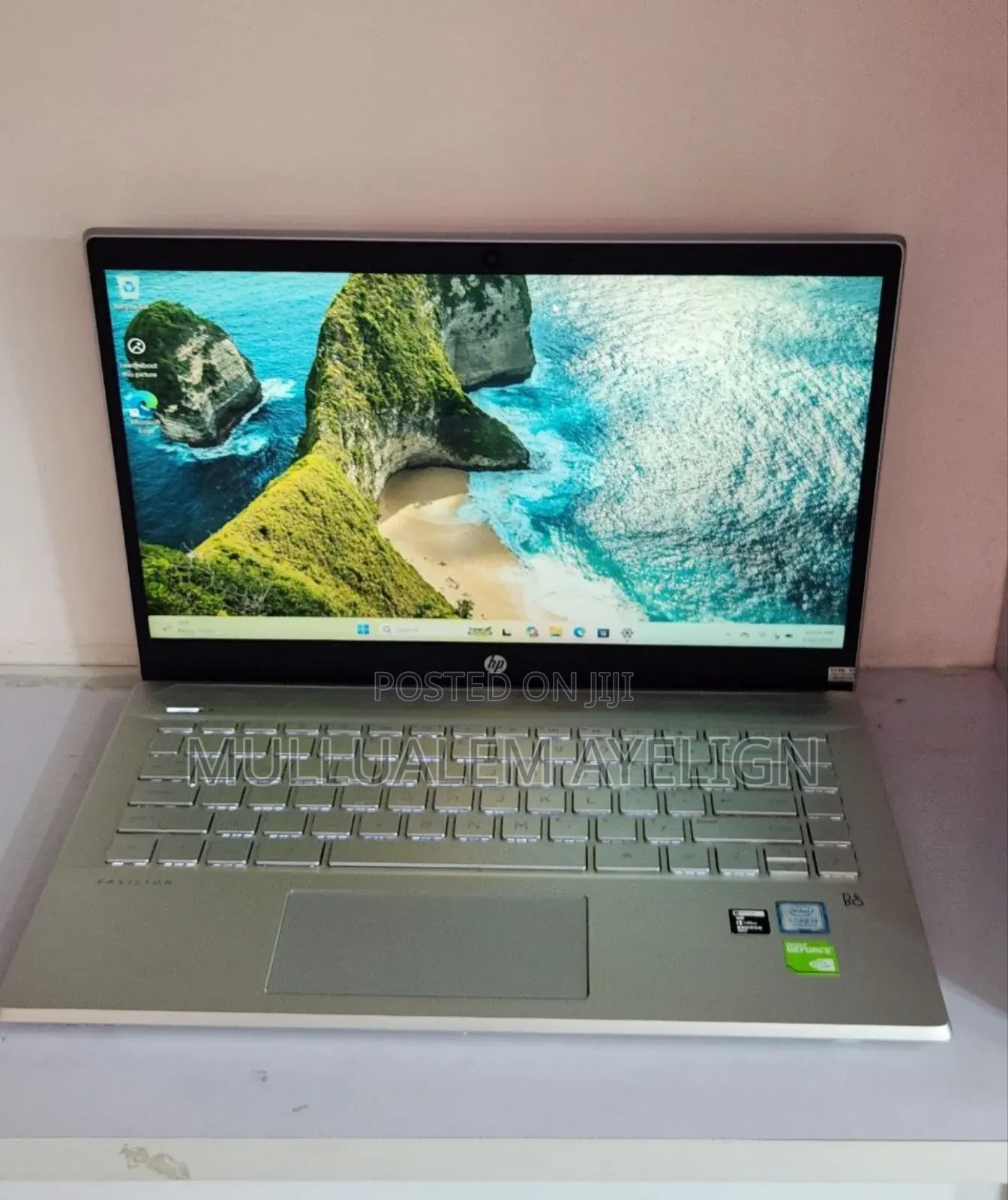 New Laptop HP Pavilion 15 8GB Intel Core i5 HDD+SSD 1T