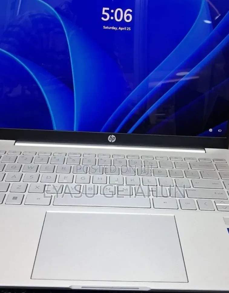 New Laptop HP Envy x360 16GB Intel Core i5 SSD 1T