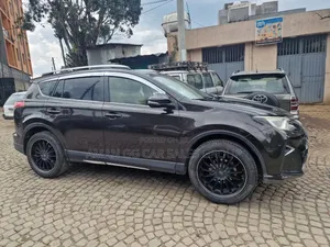 Toyota RAV4 2016 Black