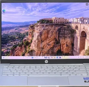 New Laptop HP 16GB Intel Core i5 SSD 512GB