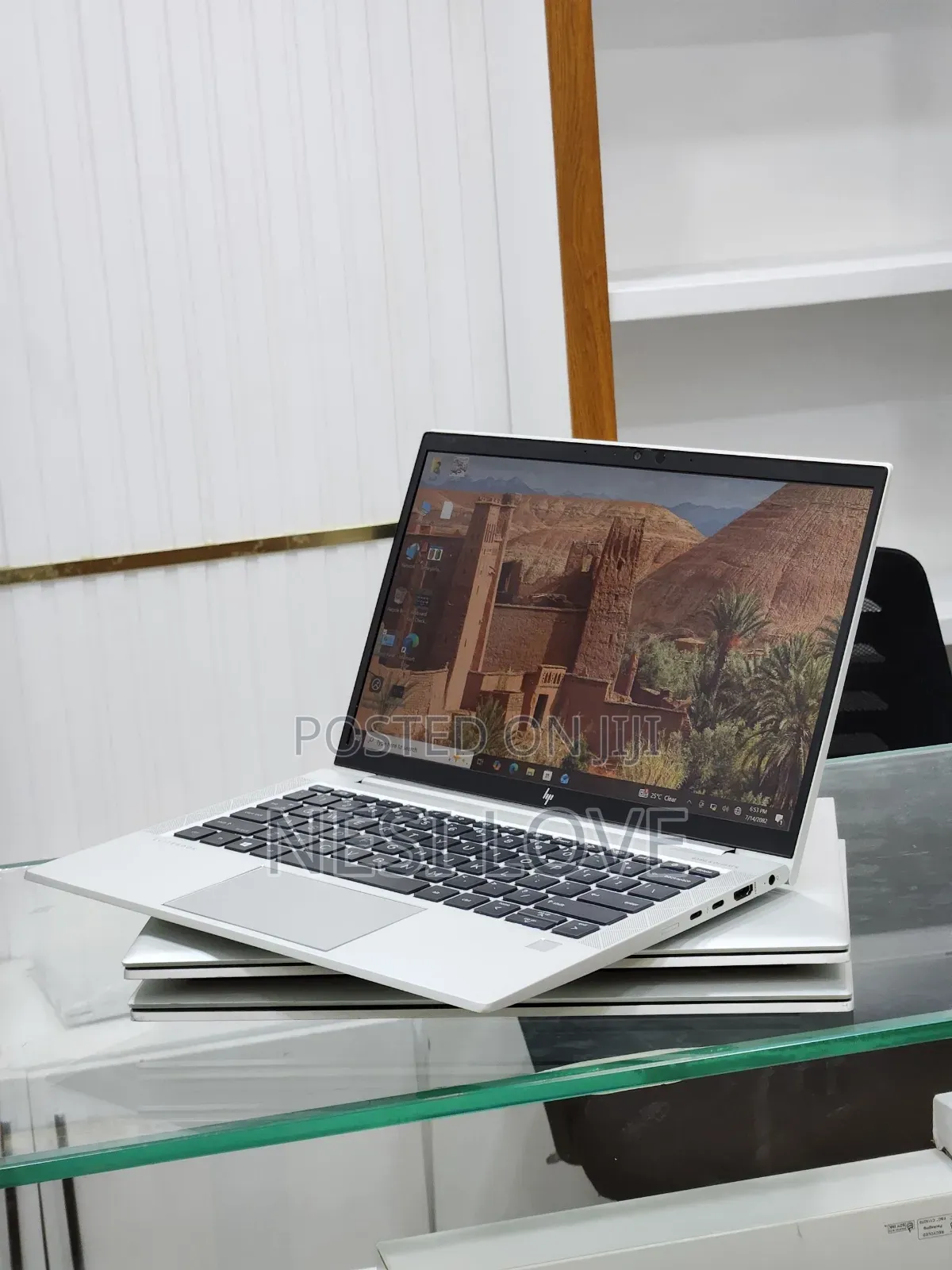 New Laptop HP EliteBook 830 G8 16GB Intel Core i7 SSD 512GB