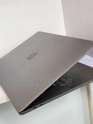 New Laptop Apple MacBook Pro 2019 64GB Intel Core i9 SSD 1T