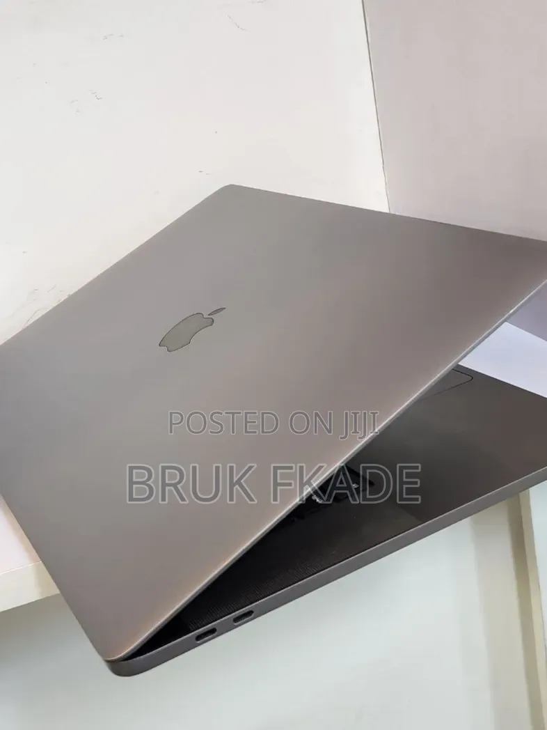New Laptop Apple MacBook Pro 2019 64GB Intel Core i9 SSD 1T