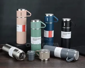 3‐Piece Vacuum Flask Set – 500ml Mugs – Gift Box – Free Delivery
