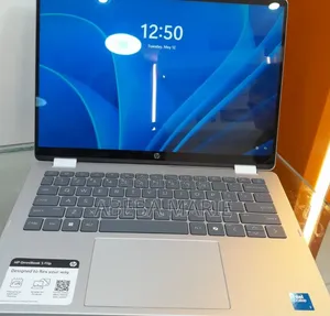 New Laptop HP OmniBook 5 14" 16GB Intel Core 7 SSD 1T