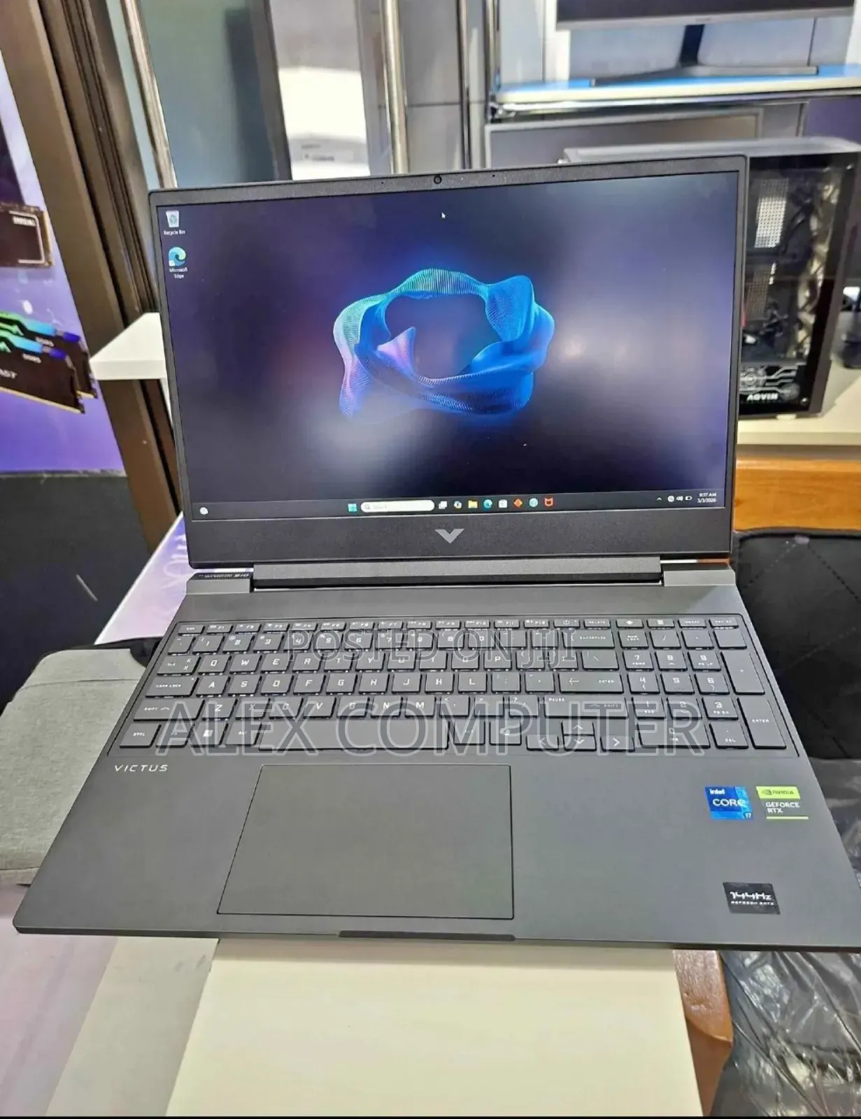 New Laptop HP Victus 16 16GB Intel Core i7 SSD 1T
