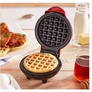 Breakfast Waffle Maker – Compact – Addis